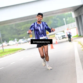 Runner Photo 7301916