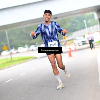 Runner Photo 7301951