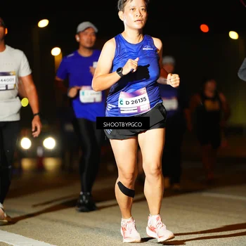 Runner Photo 7302000