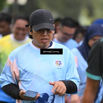 Runner Photo 7302038