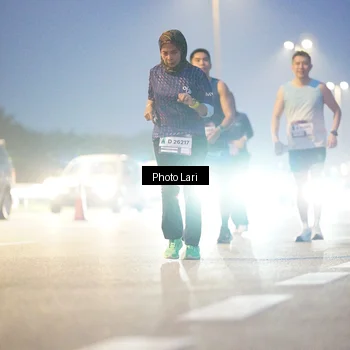 Runner Photo 7302041