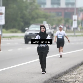 Runner Photo 7302050