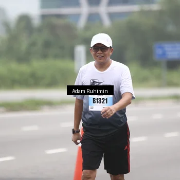 Runner Photo 7302052