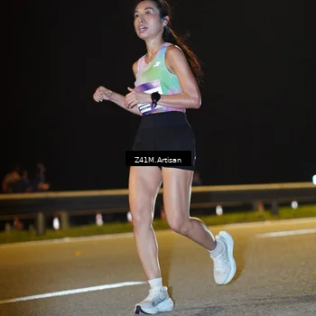 Runner Photo 7302064
