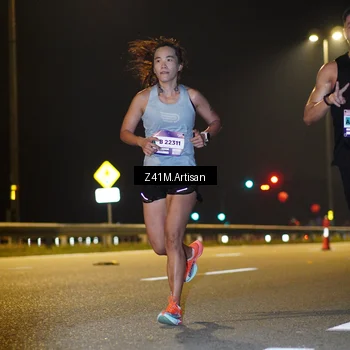 Runner Photo 7302070