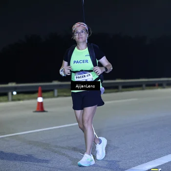 Runner Photo 7302105
