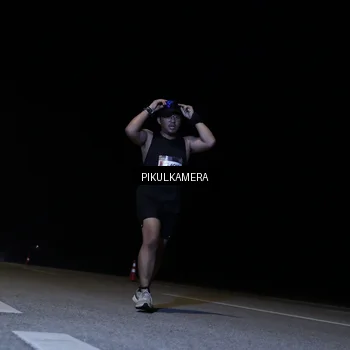 Runner Photo 7302117