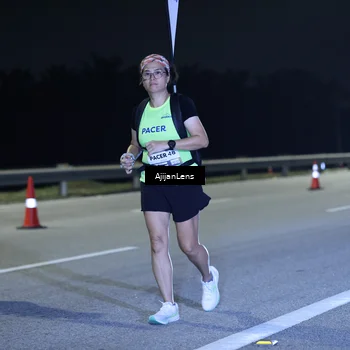 Runner Photo 7302119