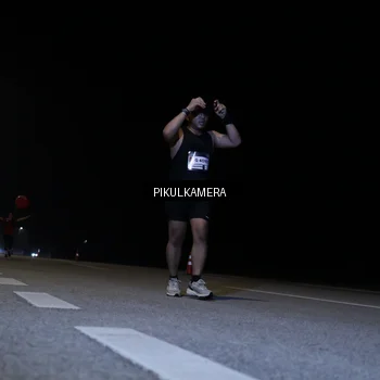 Runner Photo 7302127