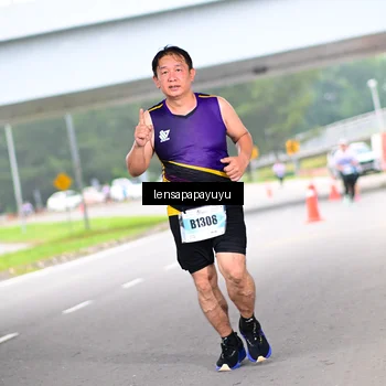 Runner Photo 7302129