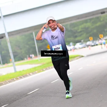 Runner Photo 7302160