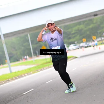 Runner Photo 7302165