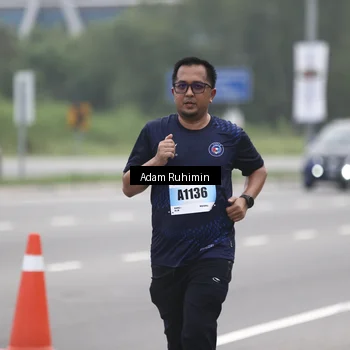 Runner Photo 7302252