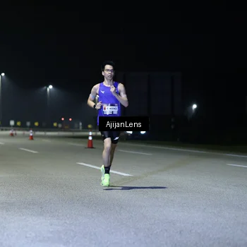 Runner Photo 7302339