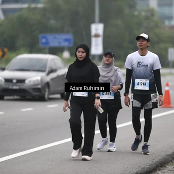 Runner Photo 7302341