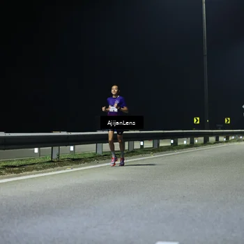 Runner Photo 7302378