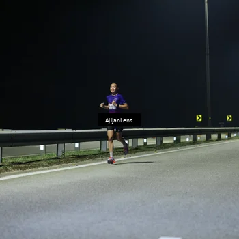 Runner Photo 7302384