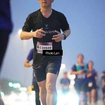 Runner Photo 7302418