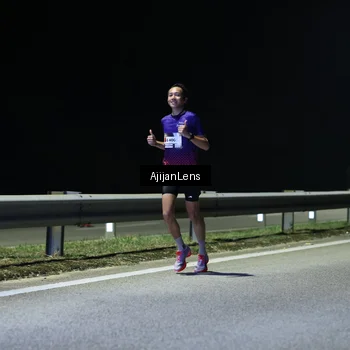 Runner Photo 7302458