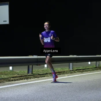 Runner Photo 7302493