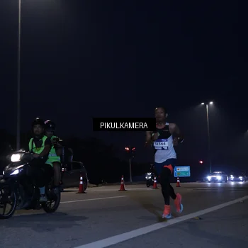 Runner Photo 7302529