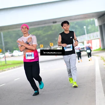 Runner Photo 7302564