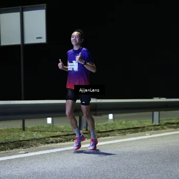 Runner Photo 7302565
