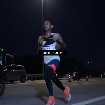 Runner Photo 7302627