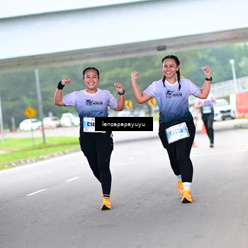 Runner Photo 7302698