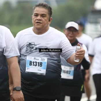 Runner Photo 7302703