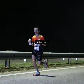 Runner Photo 7302704