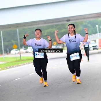 Runner Photo 7302706