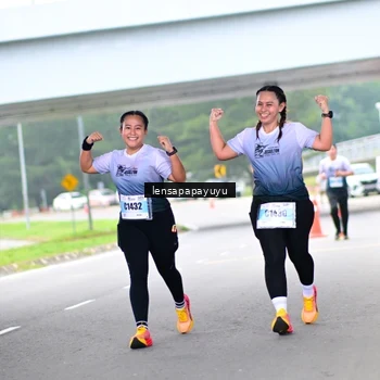 Runner Photo 7302716