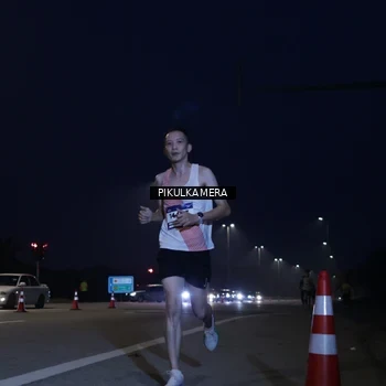Runner Photo 7302732