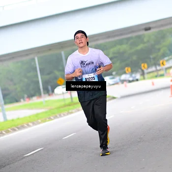 Runner Photo 7302796