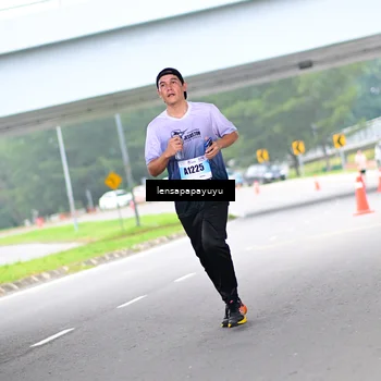 Runner Photo 7302797