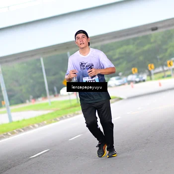 Runner Photo 7302808