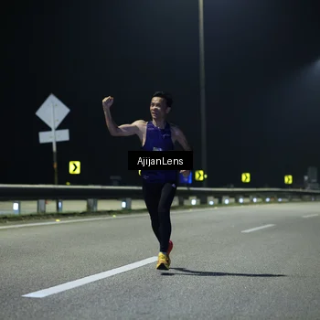 Runner Photo 7302823