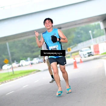 Runner Photo 7302842