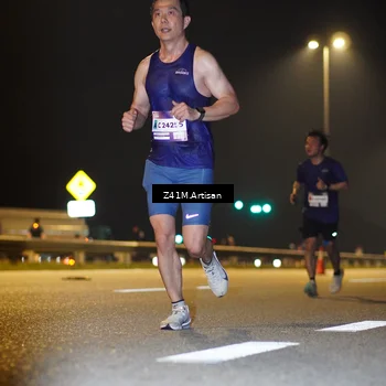 Runner Photo 7302851
