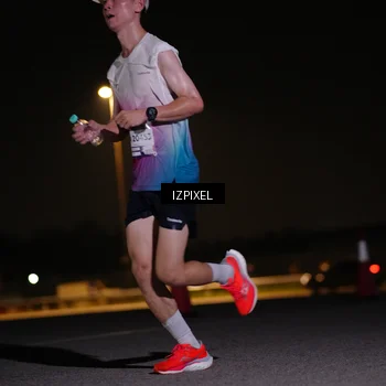 Runner Photo 7302880
