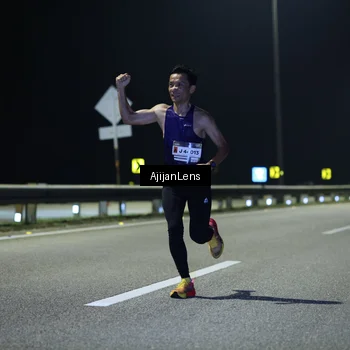 Runner Photo 7302908
