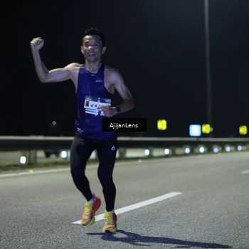 Runner Photo 7302918