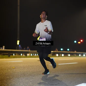 Runner Photo 7302930
