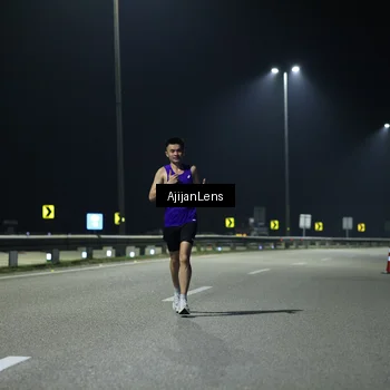 Runner Photo 7302938