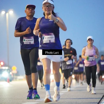 Runner Photo 7302945