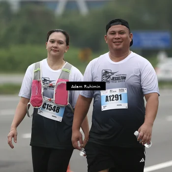 Runner Photo 7302959