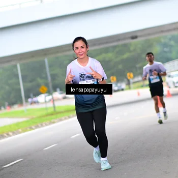 Runner Photo 7302962