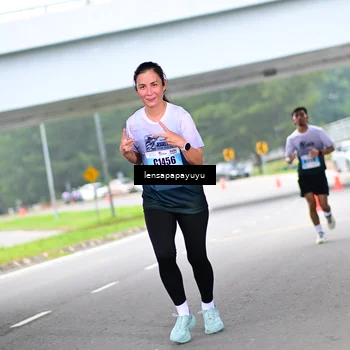 Runner Photo 7302976