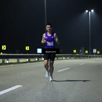 Runner Photo 7303007